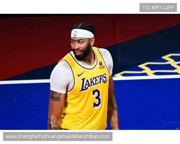 浓眉赛后冷静回应首场失利 强调这仅是赛季开局 不必过度解读 浓眉赛后冷静回应首场失利 强调这仅是赛季开局 不必过度解读